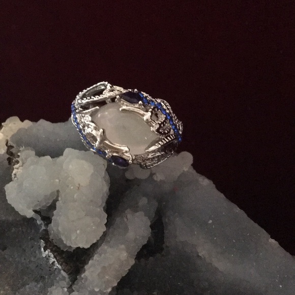 ⬇️Unique floral Moonstone⬇️ - Picture 2 of 7